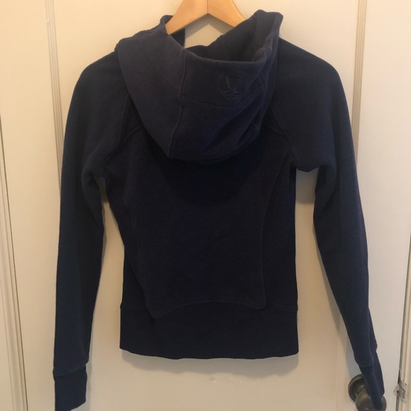 Lululemon light cotton fleece sweatshirt - Picture 2 of 2